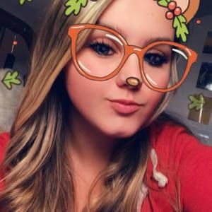 Meet your Posher, Esmé